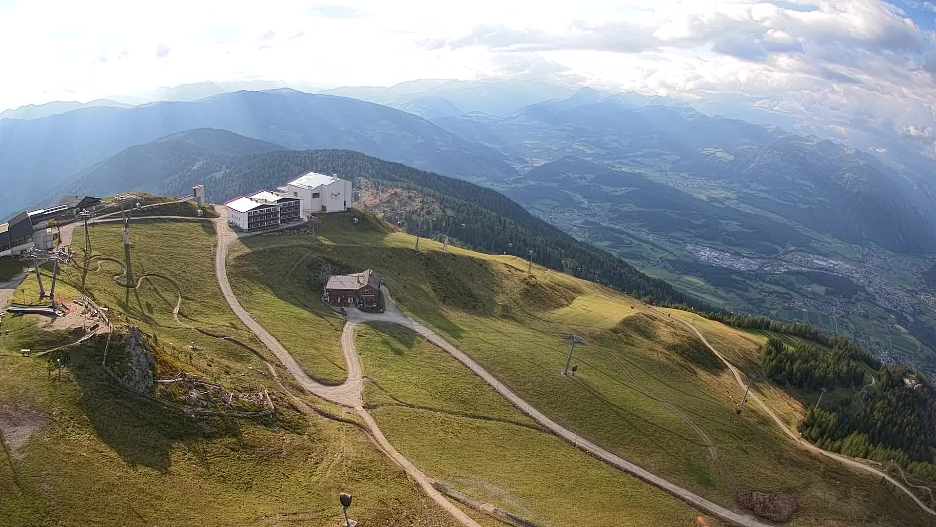 Stazione sciistica di Plan de Corones | vista su Brunico