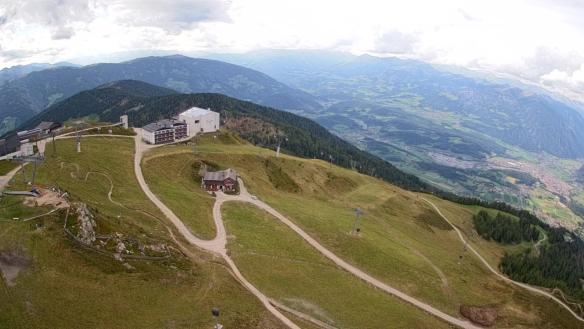 Station de ski Kronplatz sommet | vue sur Brunico