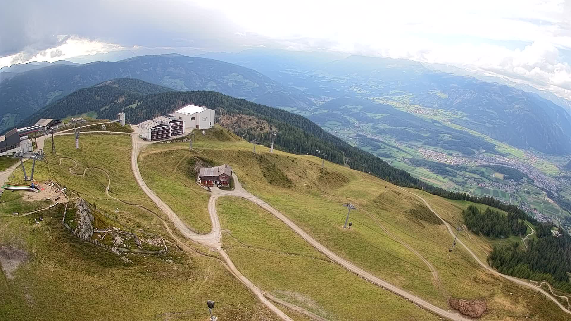 Smučišče Kronplatz – vrh | pogled na Bruneck