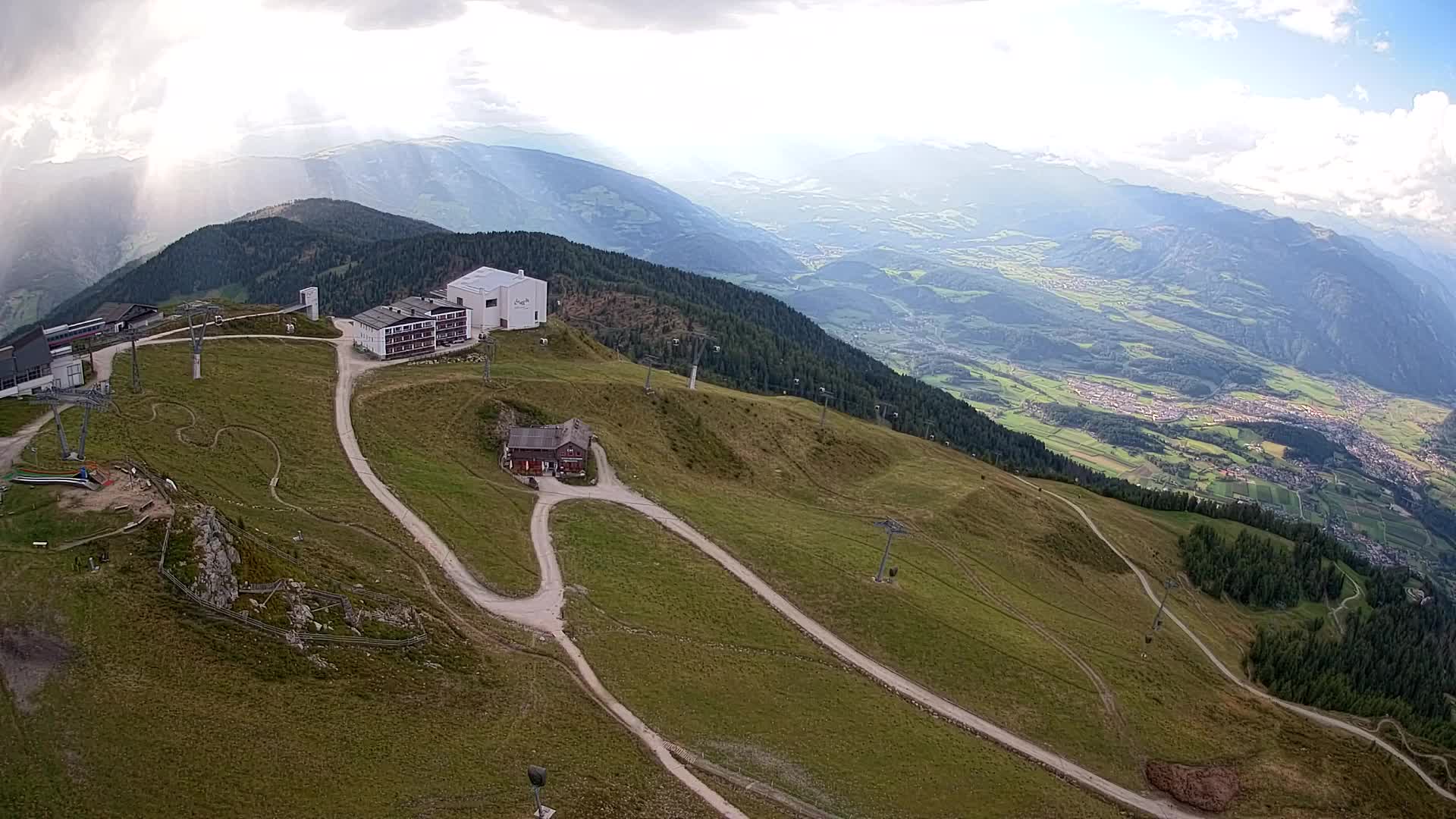 Smučišče Kronplatz – vrh | pogled na Bruneck