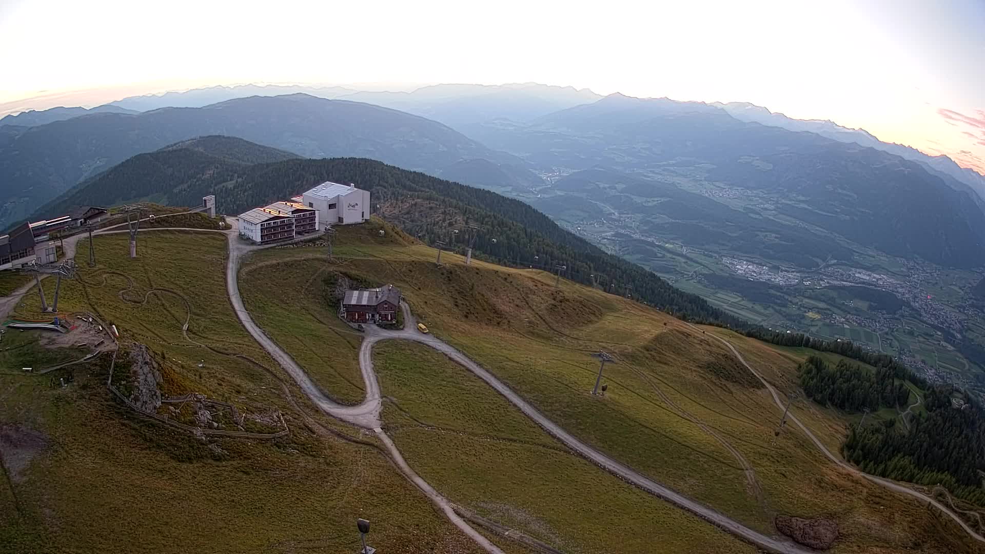 Station de ski Kronplatz sommet | vue sur Brunico