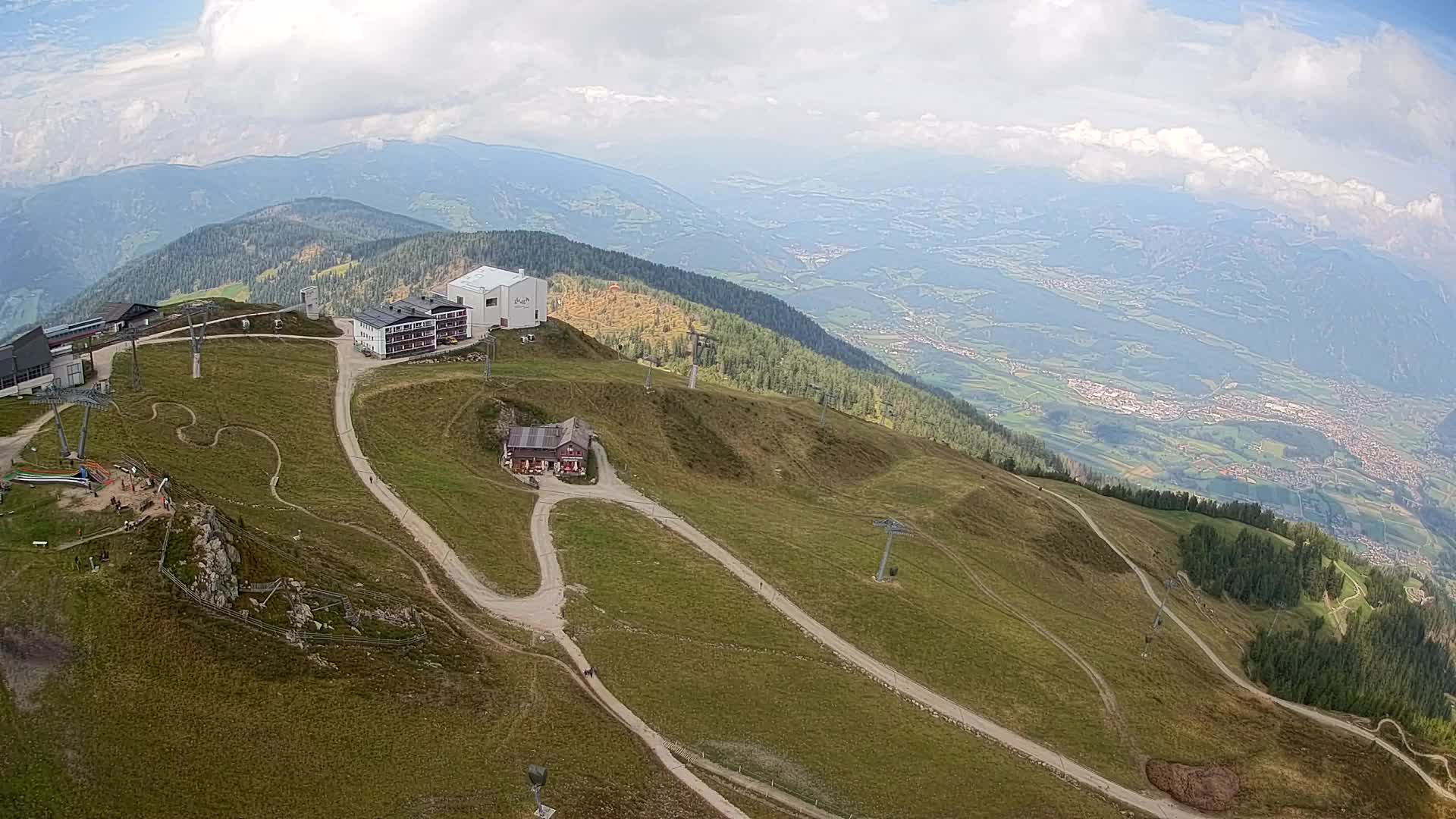 Stazione sciistica di Plan de Corones | vista su Brunico