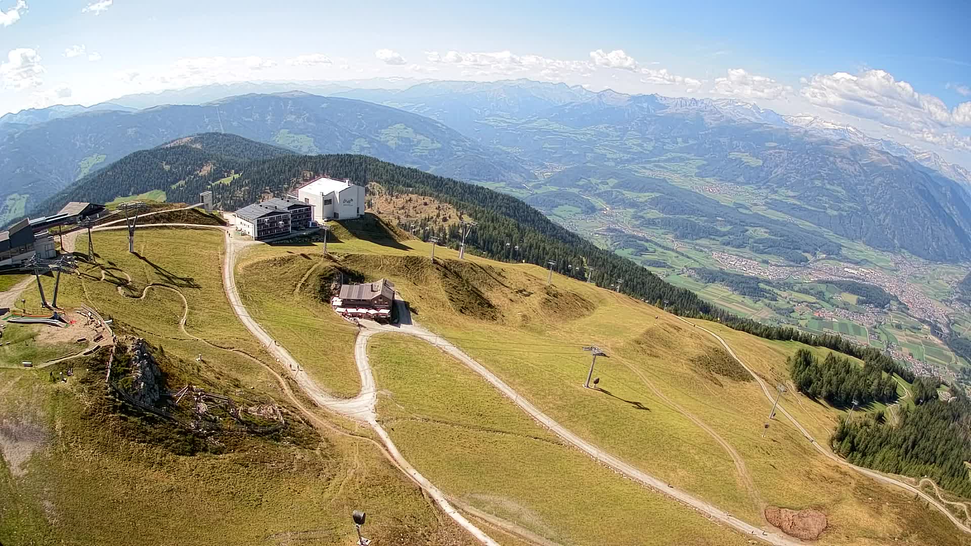 Stazione sciistica di Plan de Corones | vista su Brunico