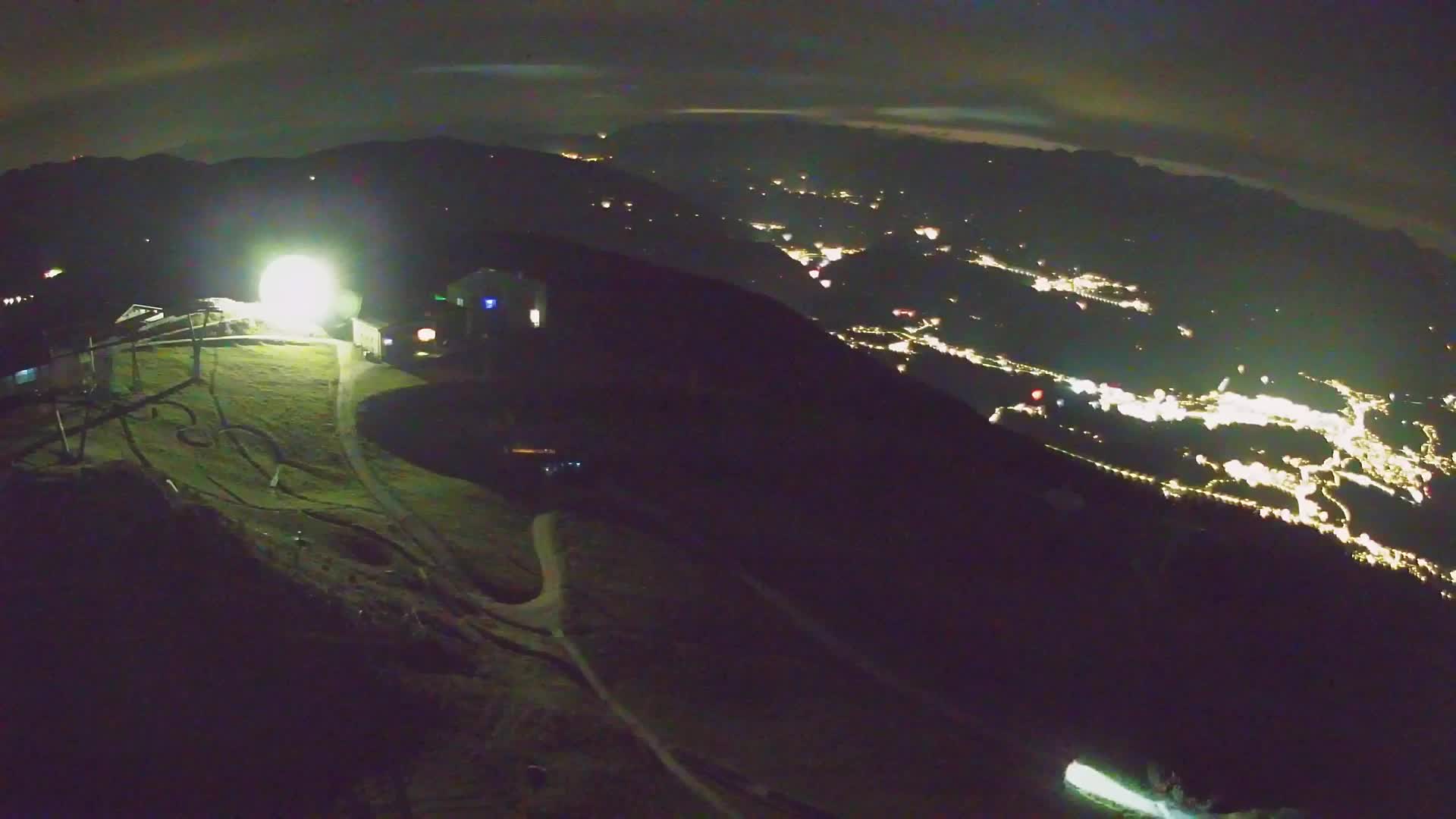 Kronplatz peak Ski resort | view to Bruneck