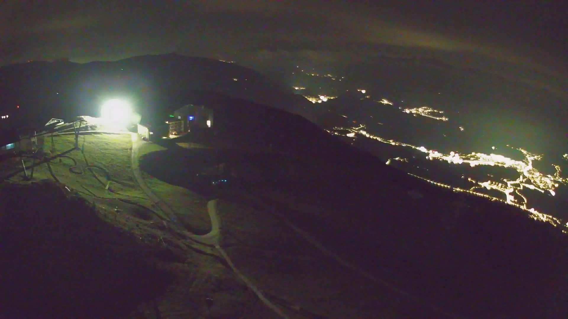 Skigebiet Kronplatz Gipfel | Blick auf Bruneck