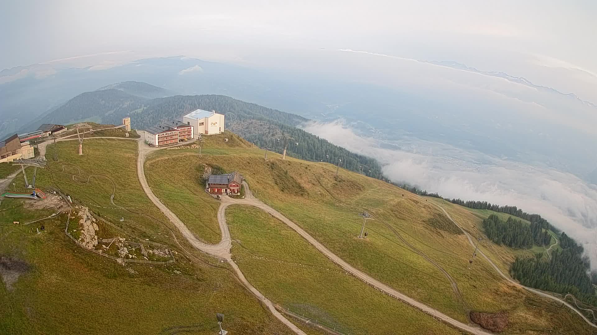 Skigebiet Kronplatz Gipfel | Blick auf Bruneck