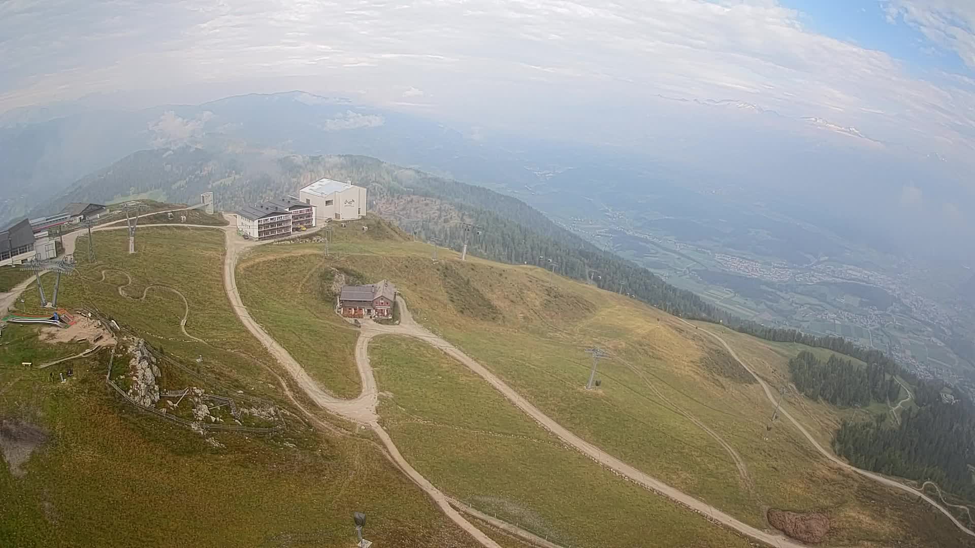 Stazione sciistica di Plan de Corones | vista su Brunico