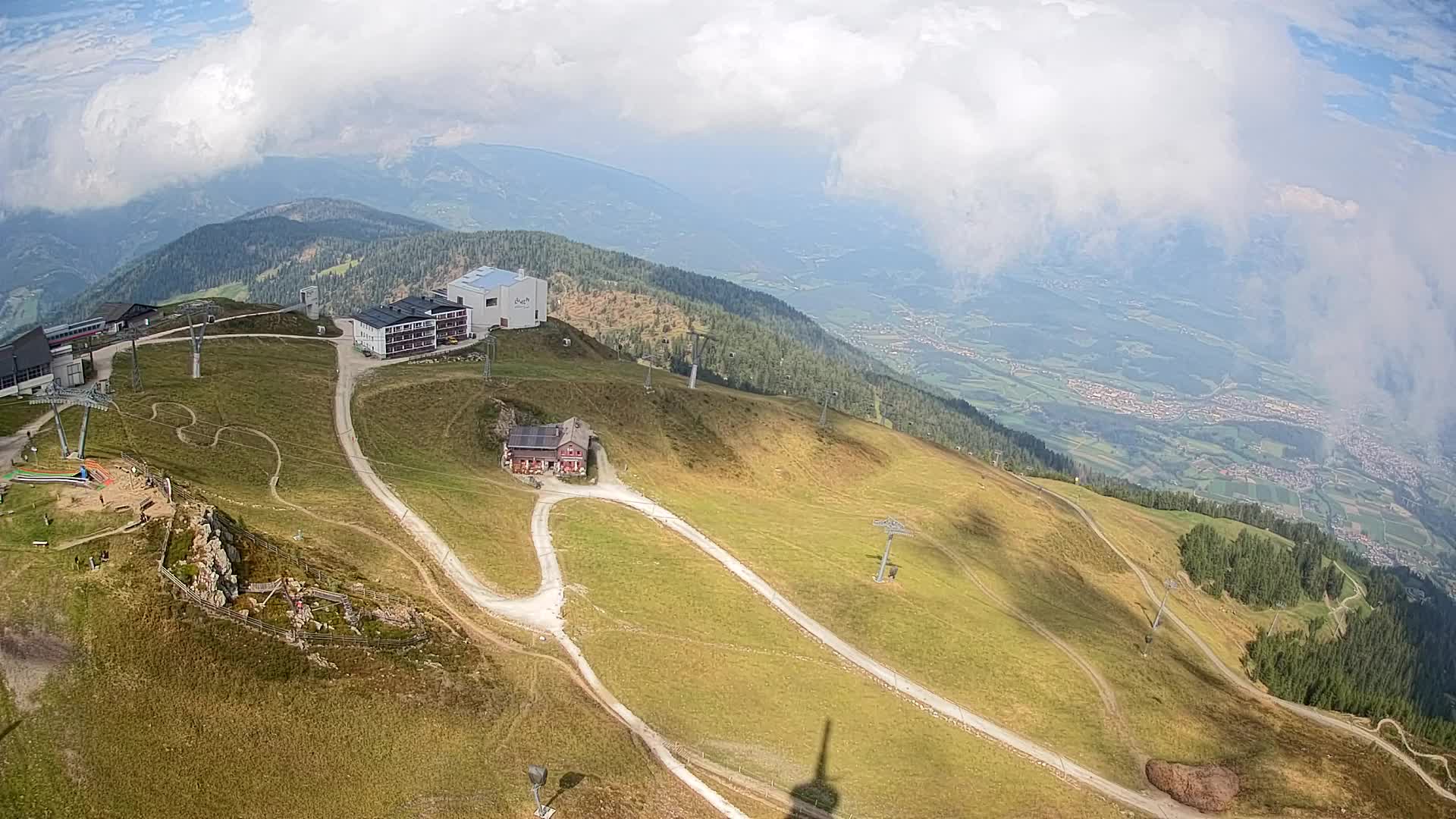 Station de ski Kronplatz sommet | vue sur Brunico
