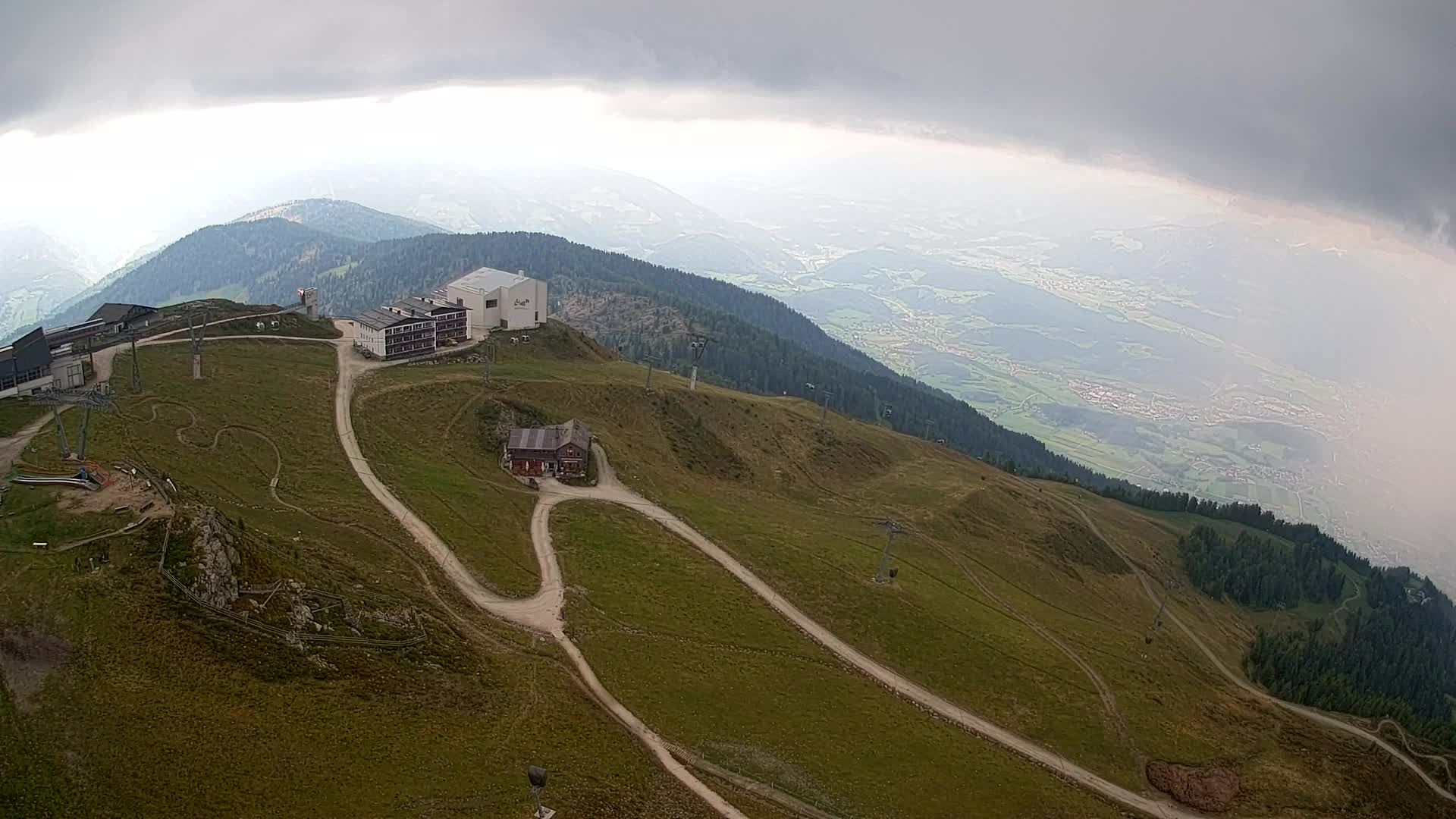 Skigebiet Kronplatz Gipfel | Blick auf Bruneck