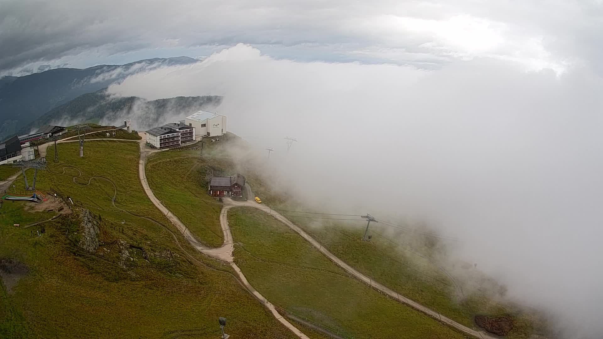Skigebiet Kronplatz Gipfel | Blick auf Bruneck