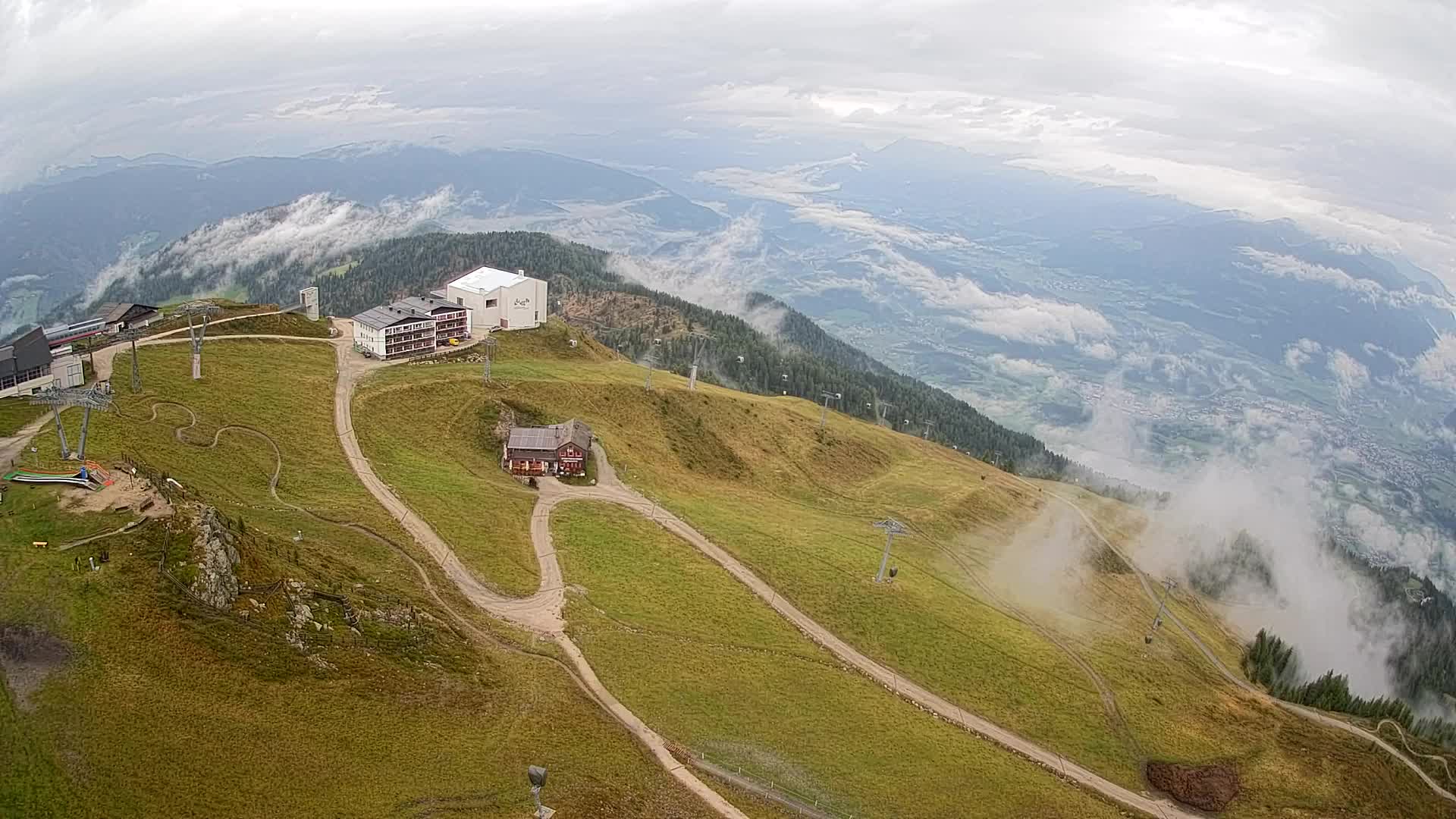 Stazione sciistica di Plan de Corones | vista su Brunico