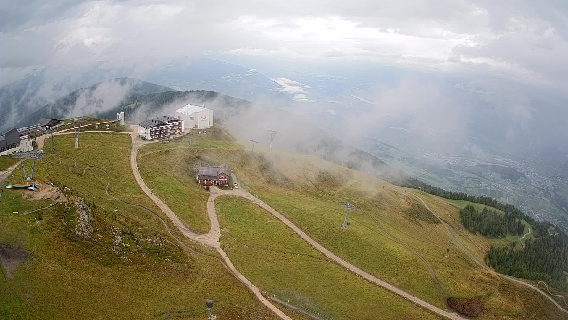 Skigebiet Kronplatz Gipfel | Blick auf Bruneck