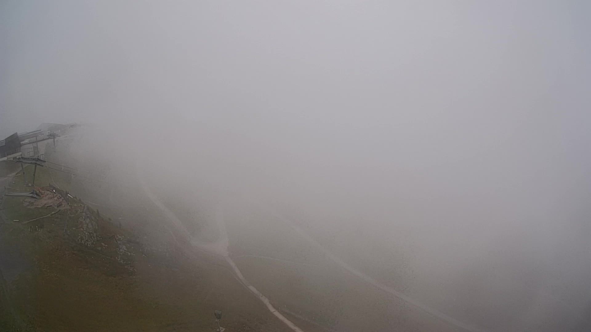 Cima estación de esquí Kronplatz | vista hacia Brunico