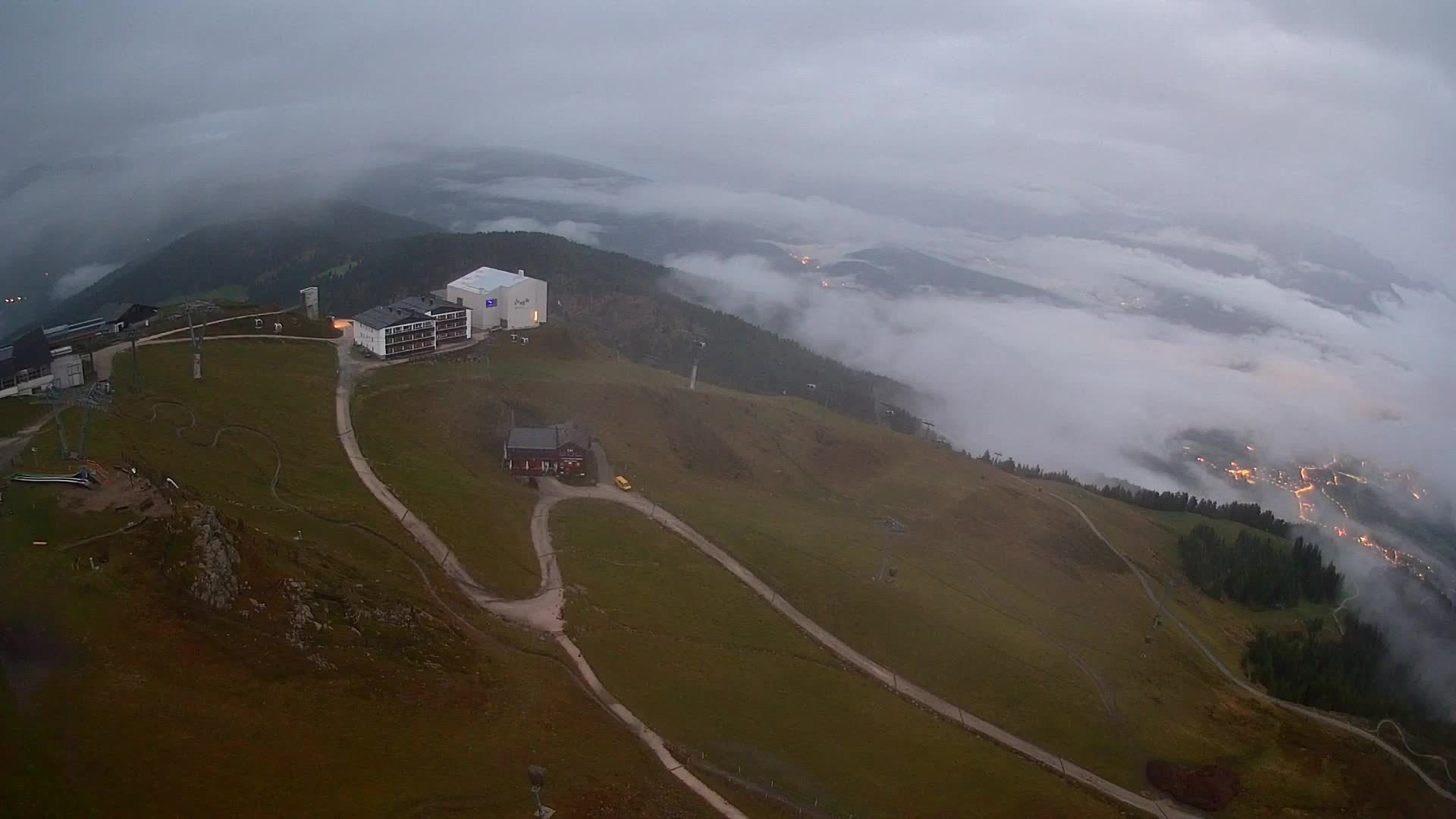 Skigebiet Kronplatz Gipfel | Blick auf Bruneck