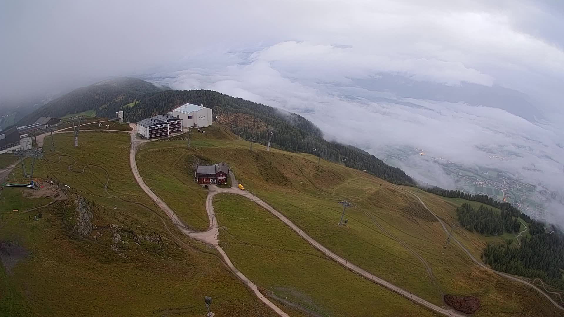 Skigebiet Kronplatz Gipfel | Blick auf Bruneck