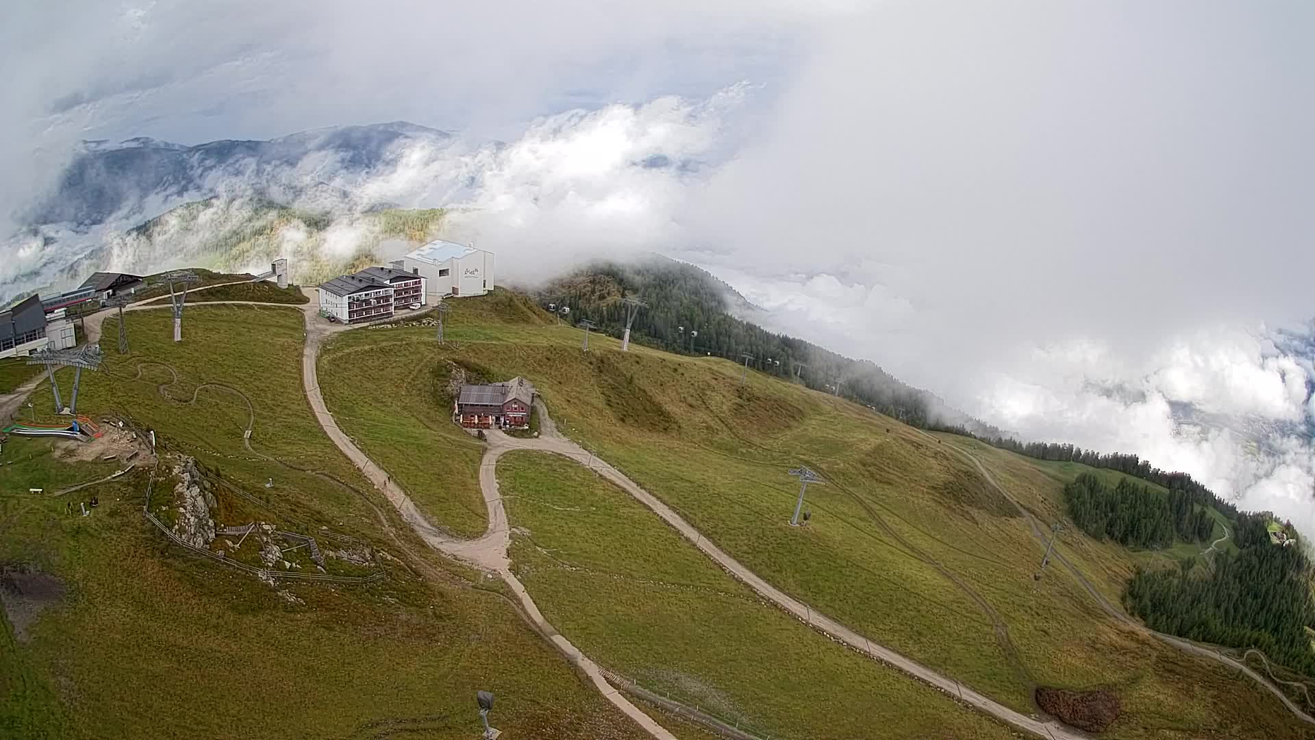 Station de ski Kronplatz sommet | vue sur Brunico