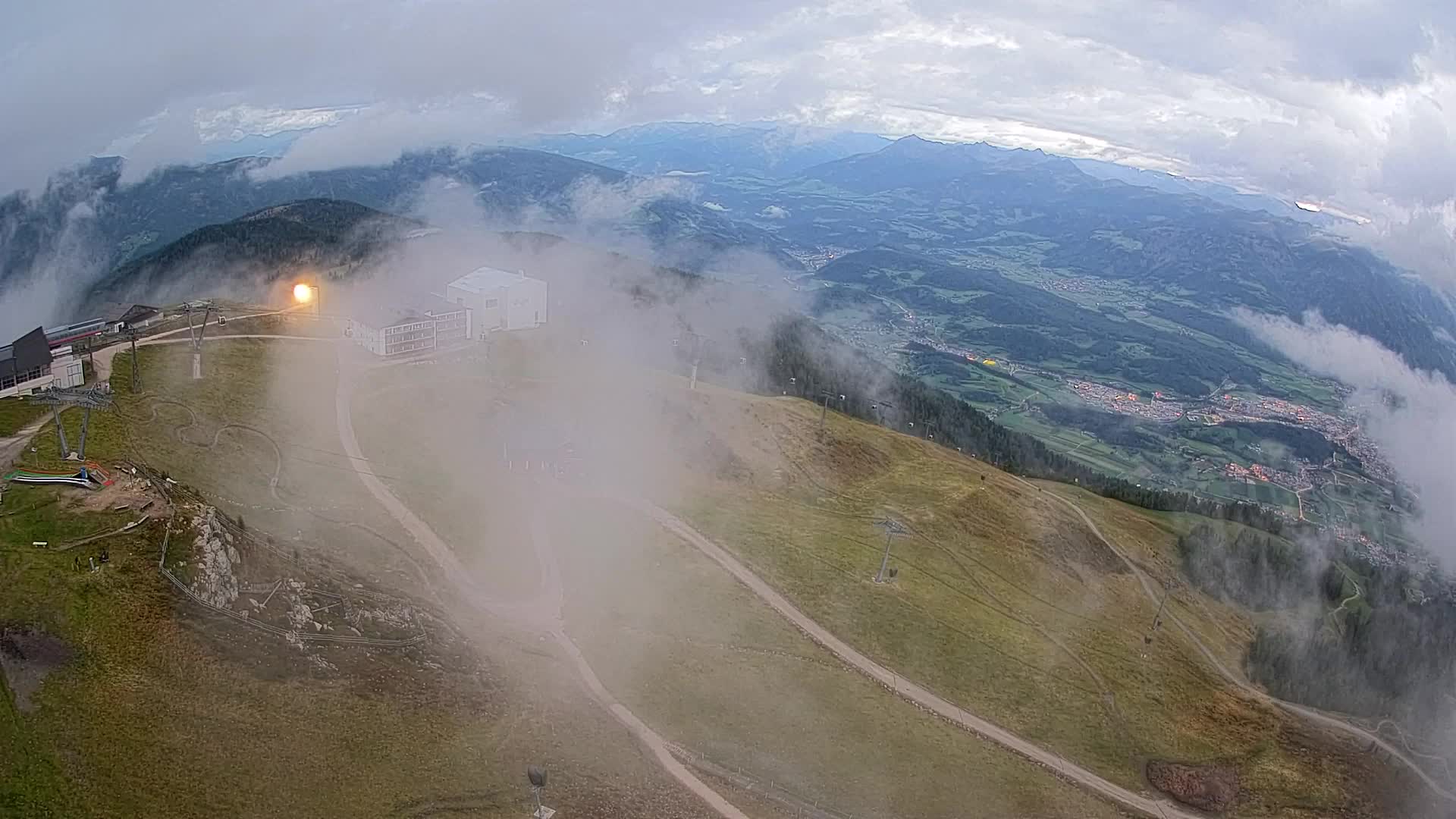 Skigebiet Kronplatz Gipfel | Blick auf Bruneck