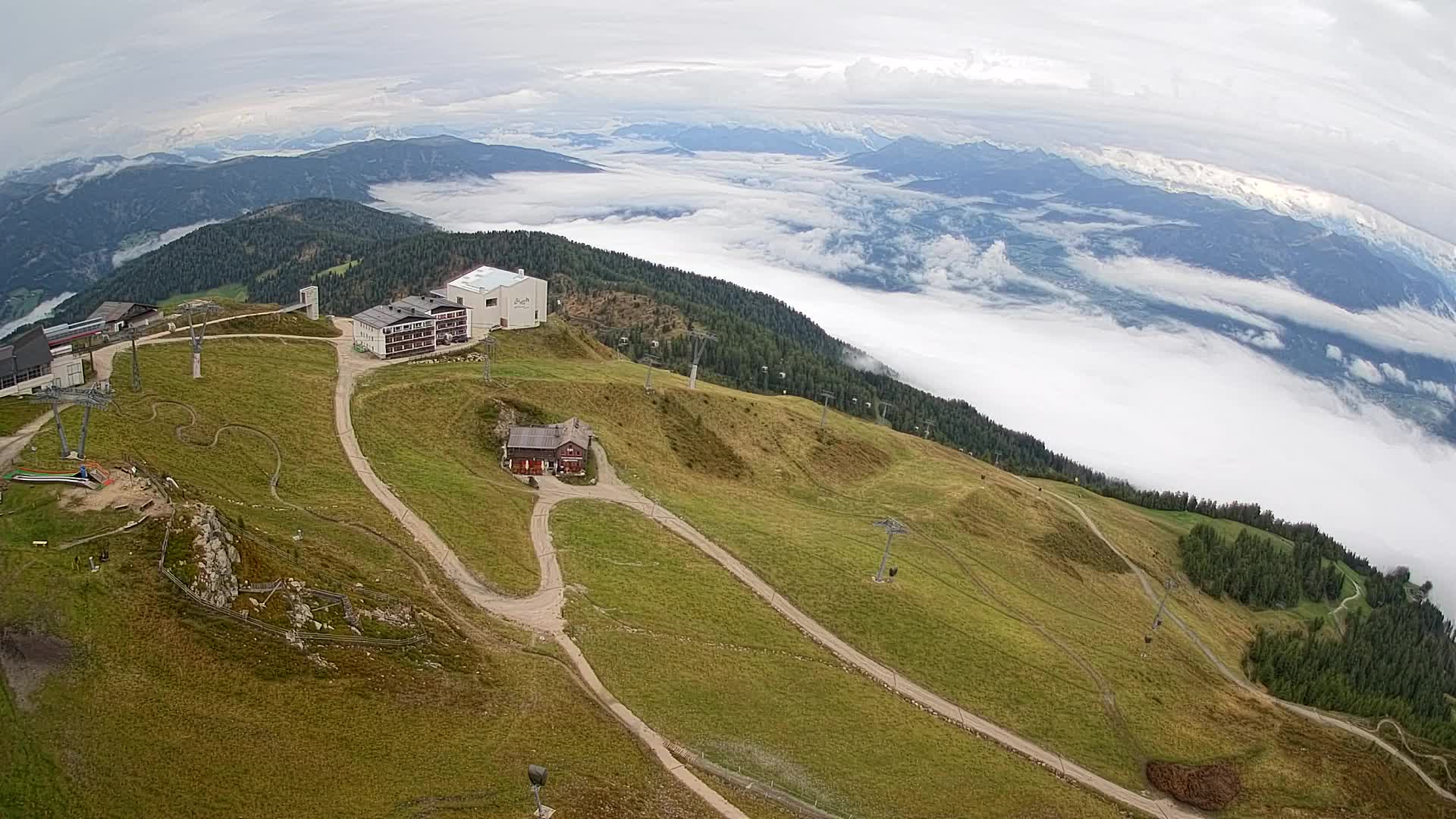 Station de ski Kronplatz sommet | vue sur Brunico