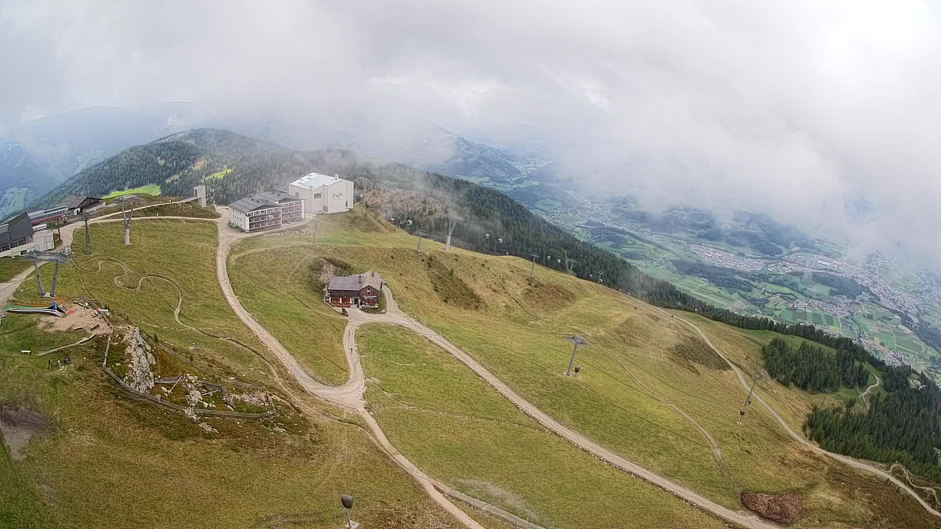 Smučišče Kronplatz – vrh | pogled na Bruneck