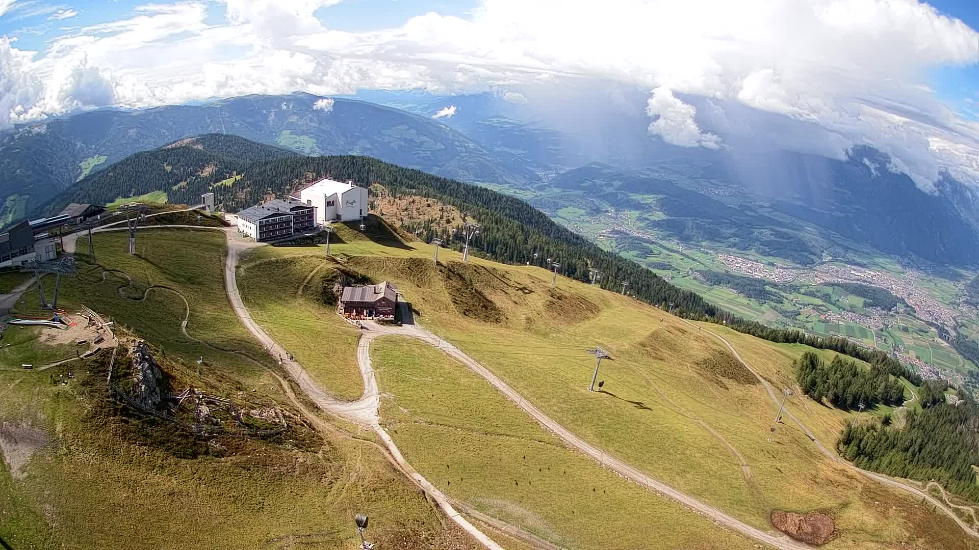 Smučišče Kronplatz – vrh | pogled na Bruneck