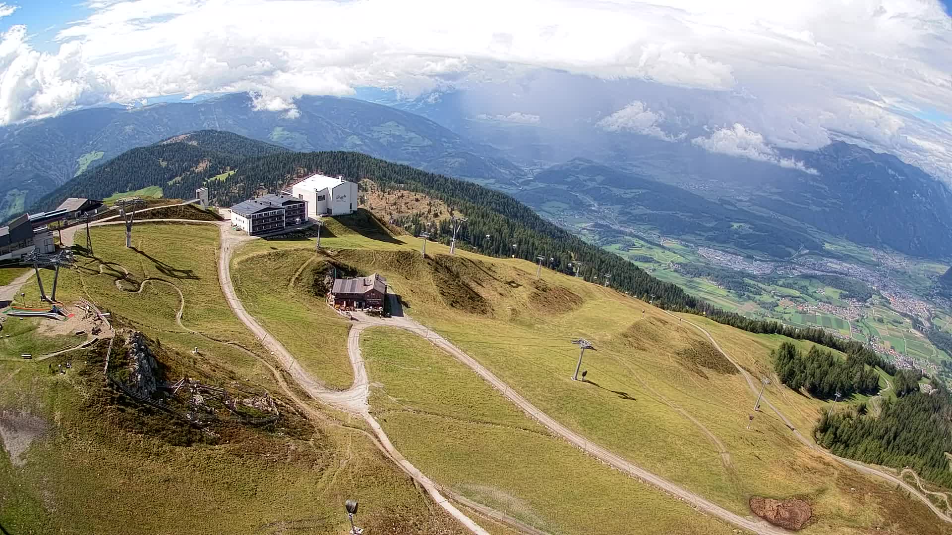 Station de ski Kronplatz sommet | vue sur Brunico