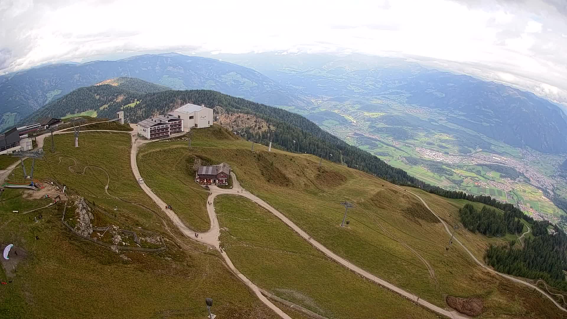 Skigebiet Kronplatz Gipfel | Blick auf Bruneck
