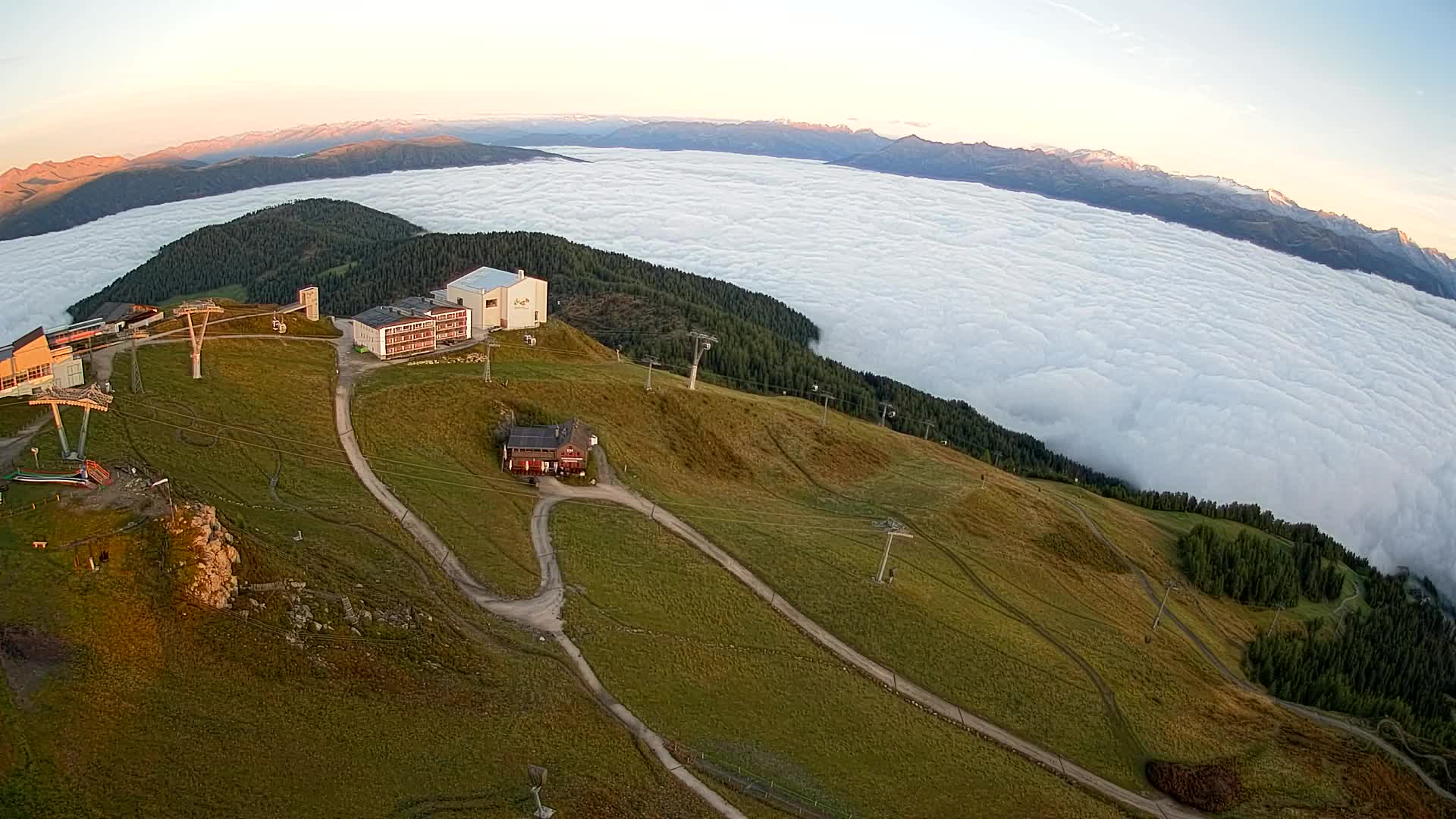 Skigebiet Kronplatz Gipfel | Blick auf Bruneck