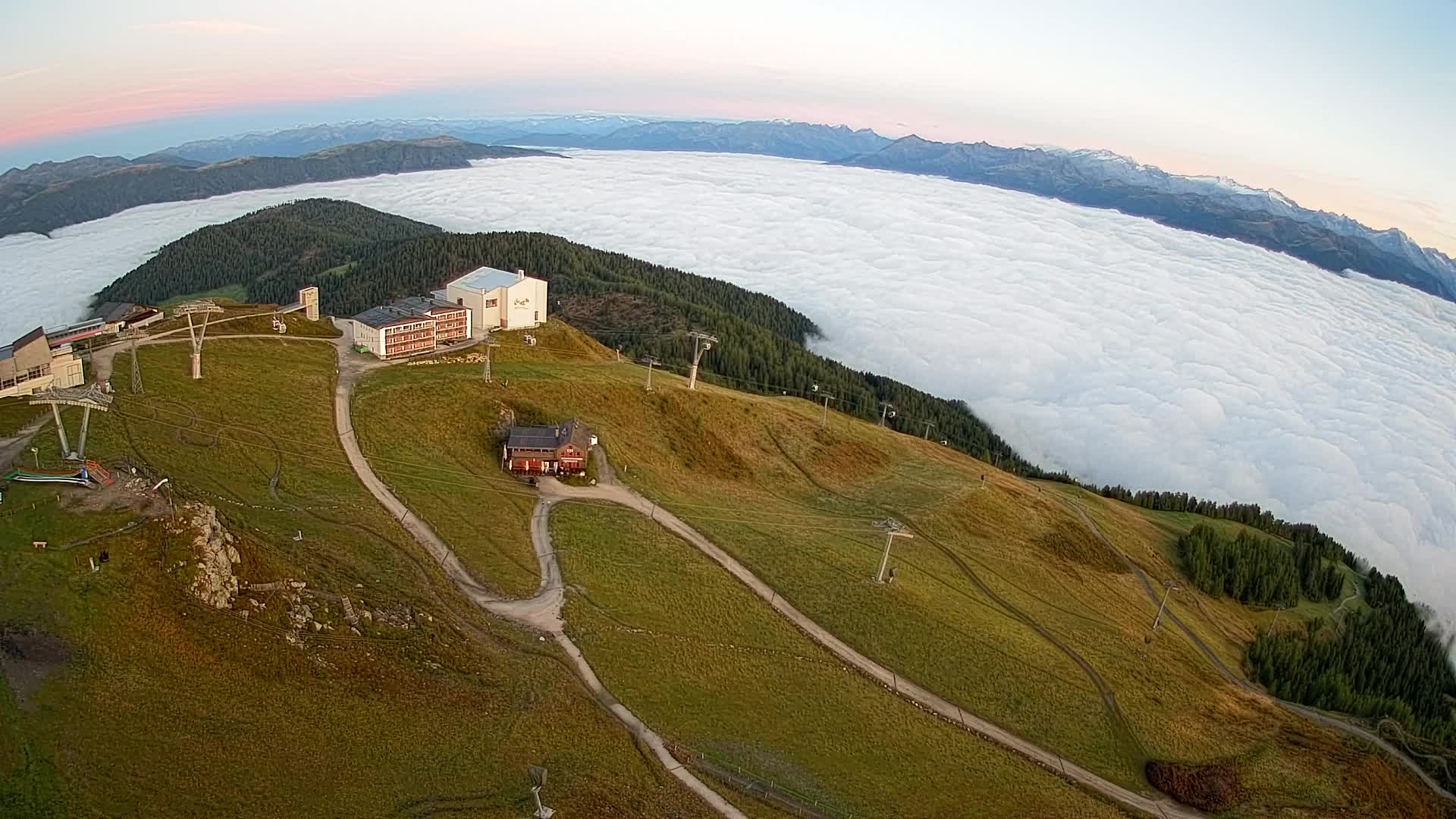 Skigebiet Kronplatz Gipfel | Blick auf Bruneck