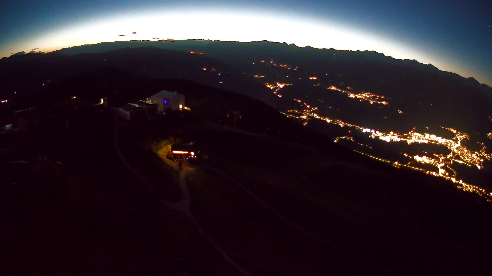 Skigebiet Kronplatz Gipfel | Blick auf Bruneck