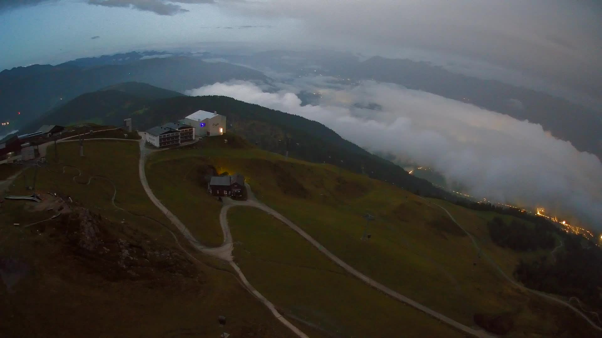 Skigebiet Kronplatz Gipfel | Blick auf Bruneck