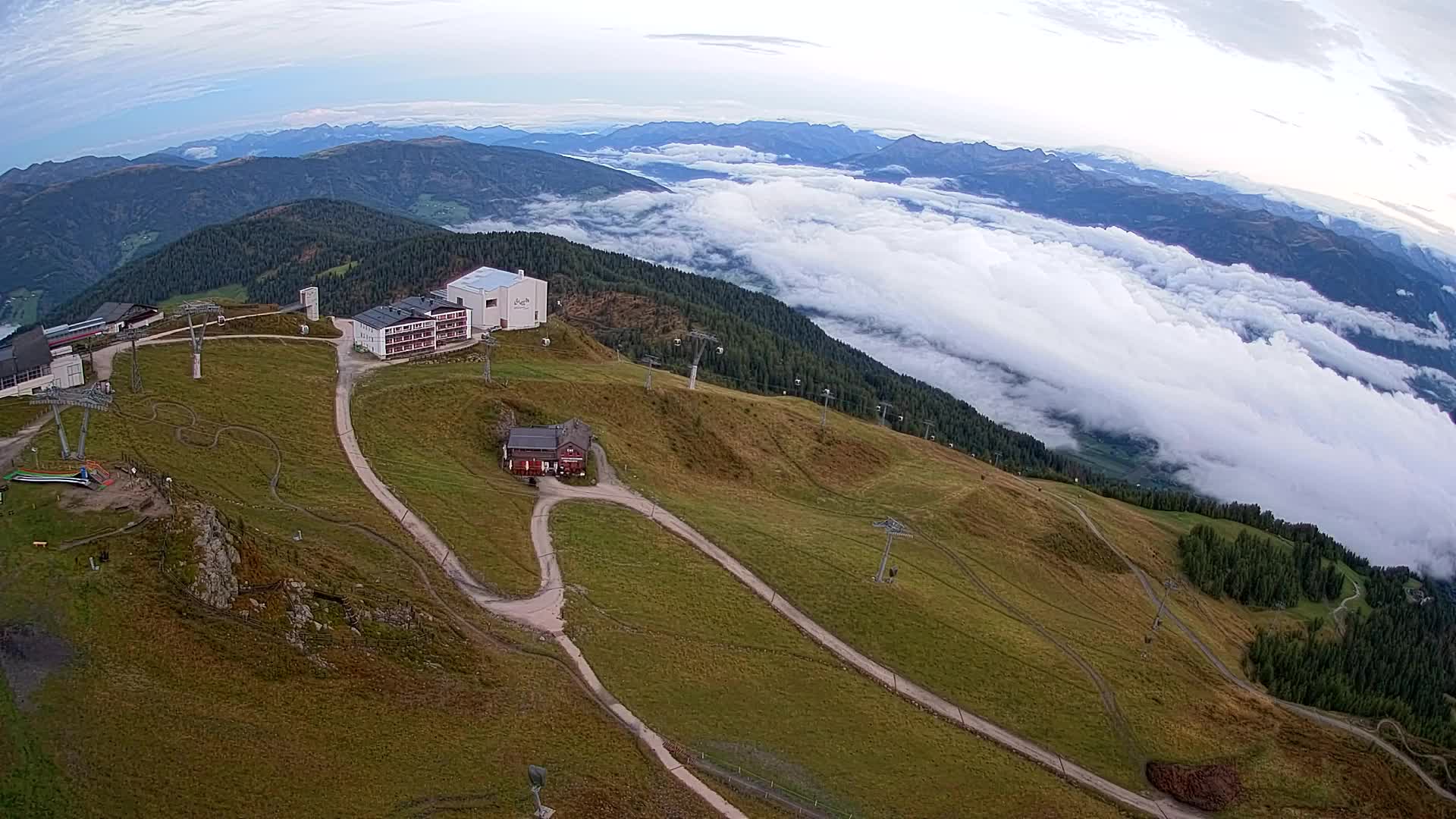 Skigebiet Kronplatz Gipfel | Blick auf Bruneck