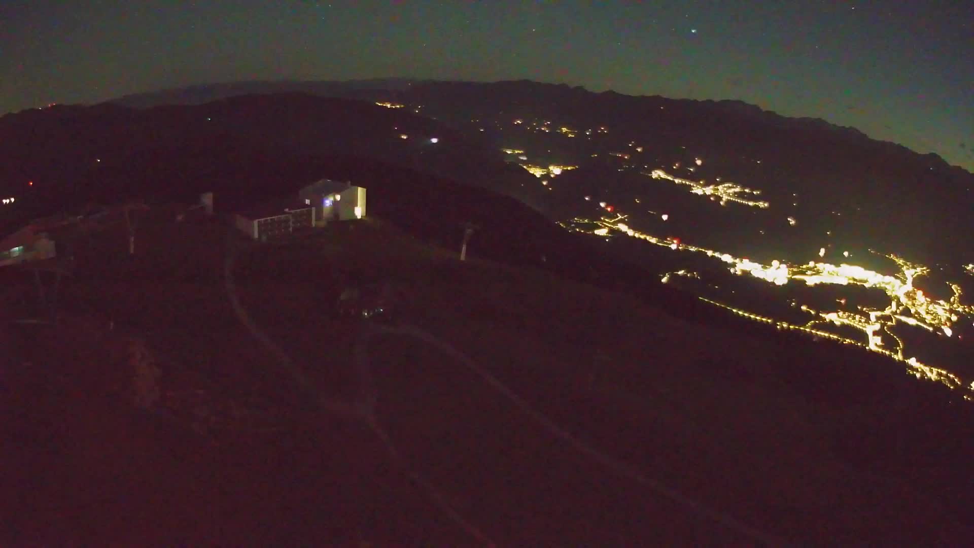 Kronplatz peak Ski resort | view to Bruneck