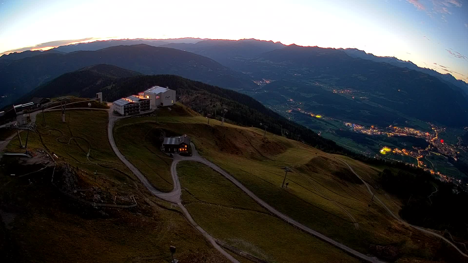 Station de ski Kronplatz sommet | vue sur Brunico
