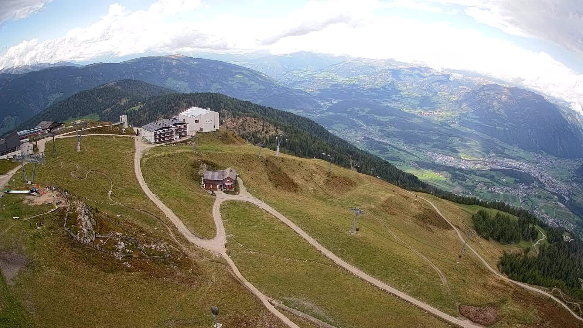 Skigebiet Kronplatz Gipfel | Blick auf Bruneck