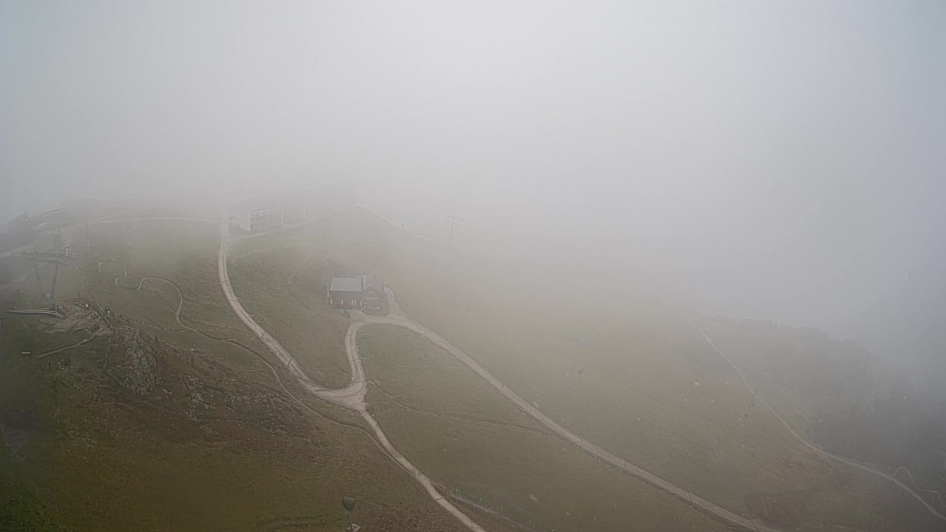 Cima estación de esquí Kronplatz | vista hacia Brunico