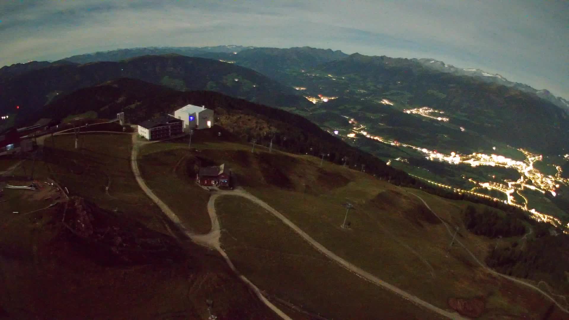 Smučišče Kronplatz – vrh | pogled na Bruneck