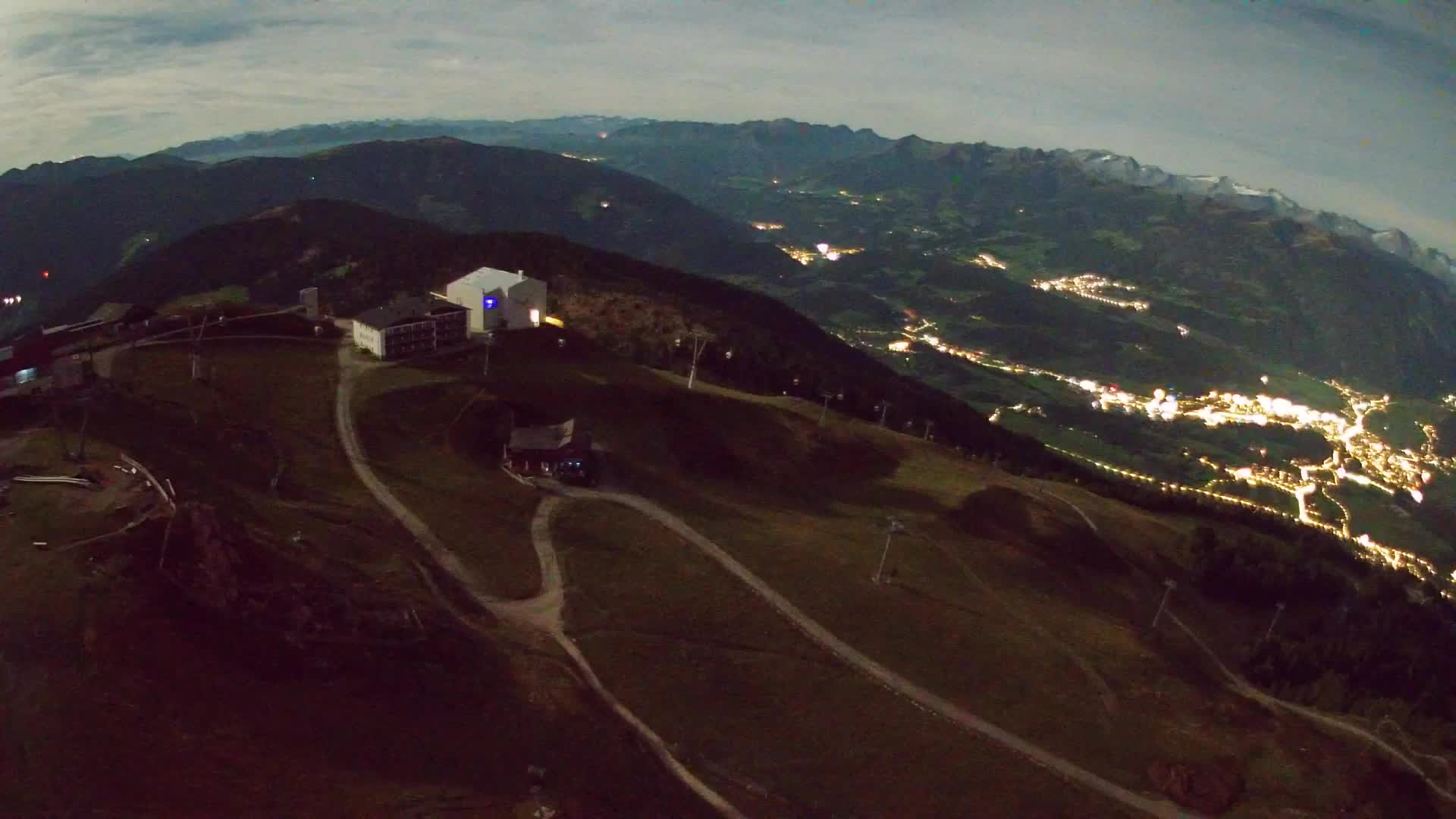 Skigebiet Kronplatz Gipfel | Blick auf Bruneck