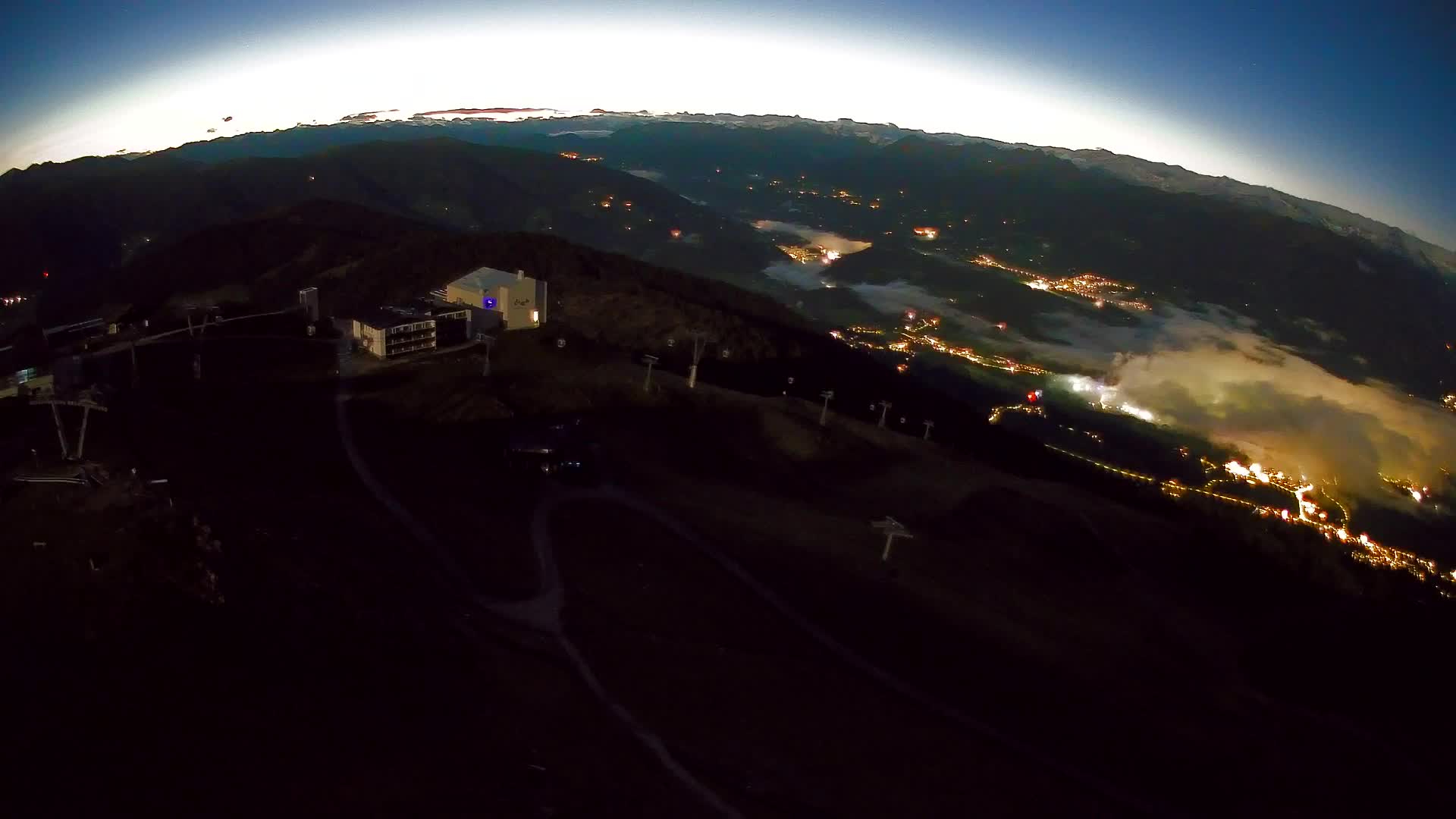 Skigebiet Kronplatz Gipfel | Blick auf Bruneck