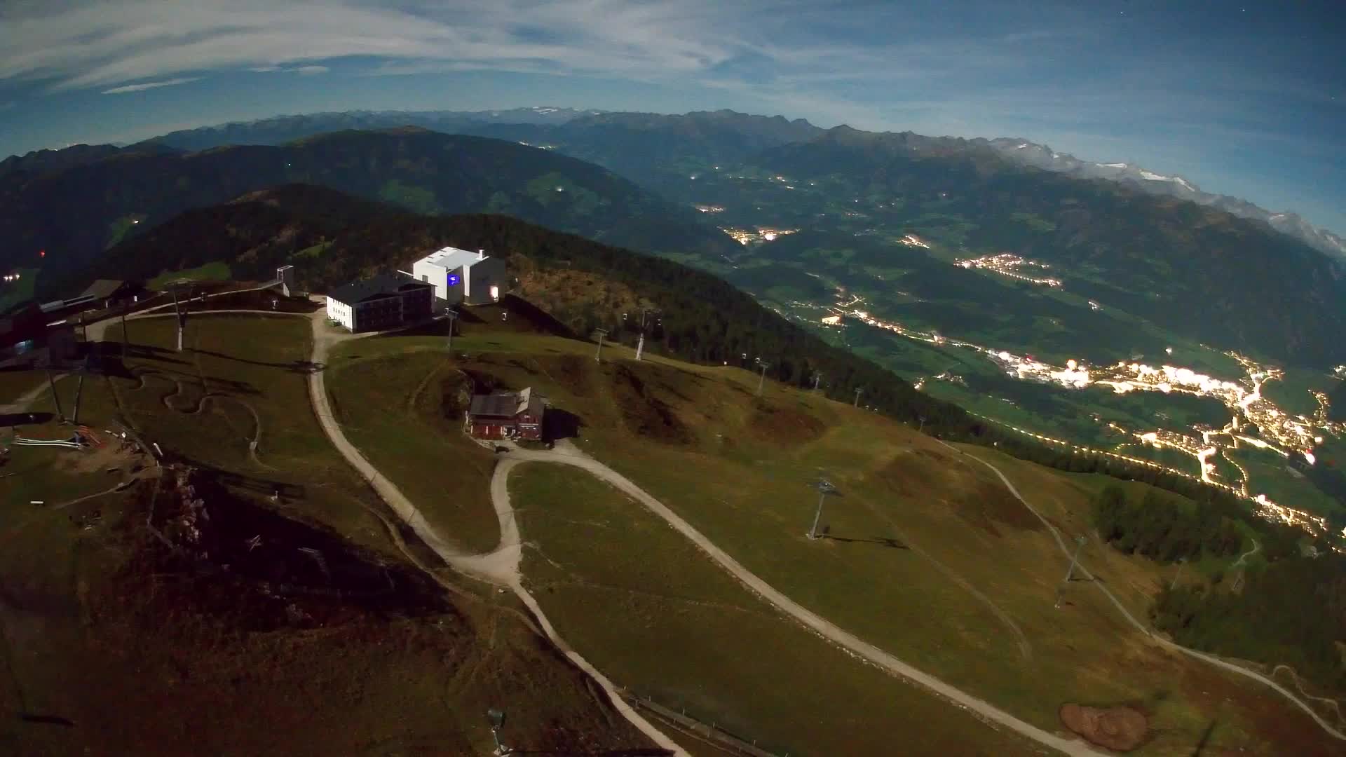 Stazione sciistica di Plan de Corones | vista su Brunico