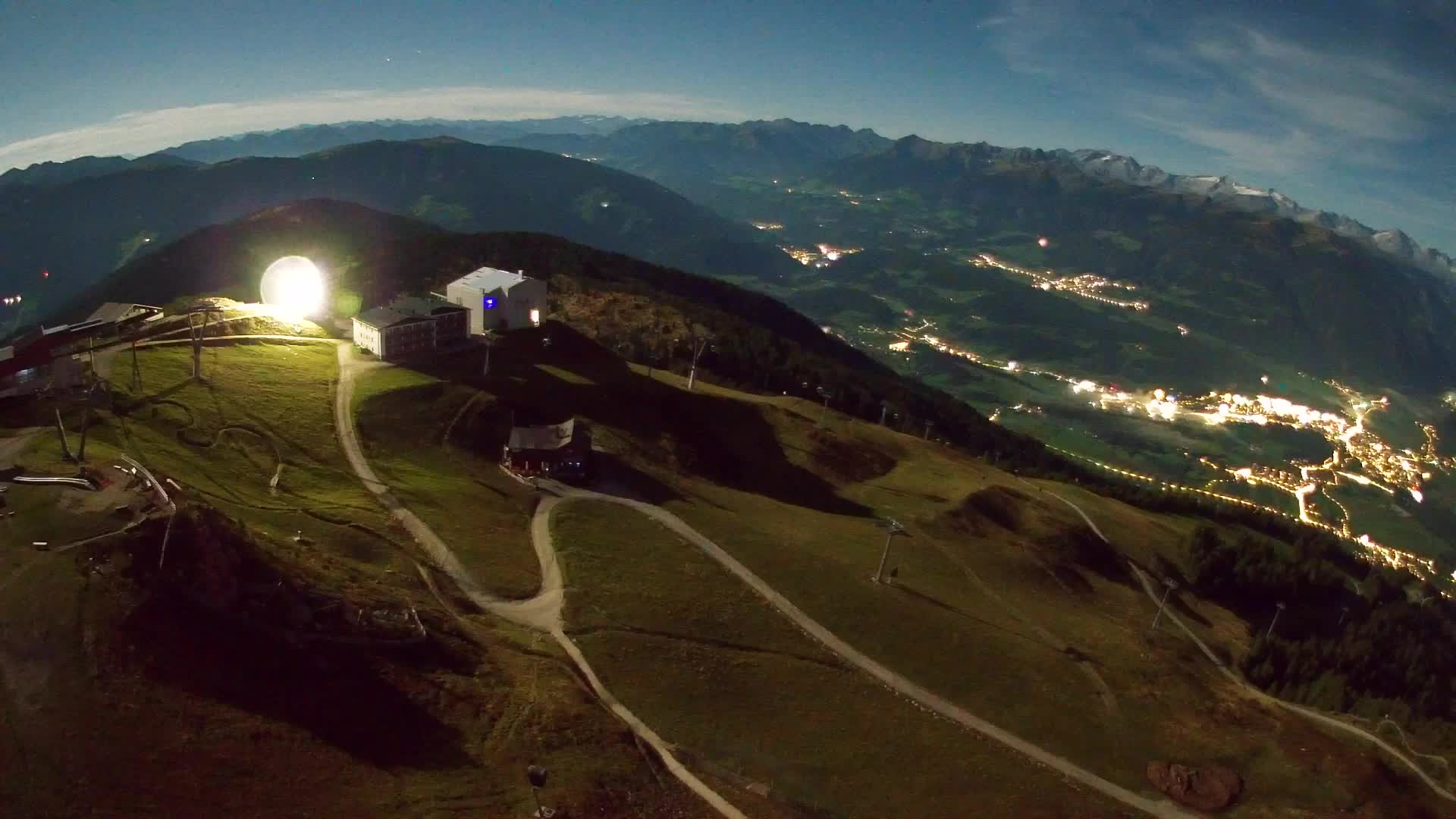 Skigebiet Kronplatz Gipfel | Blick auf Bruneck