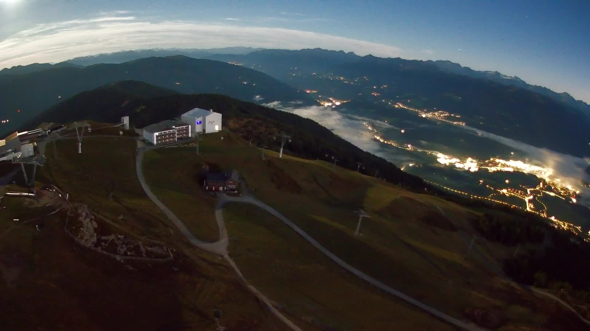 Station de ski Kronplatz sommet | vue sur Brunico