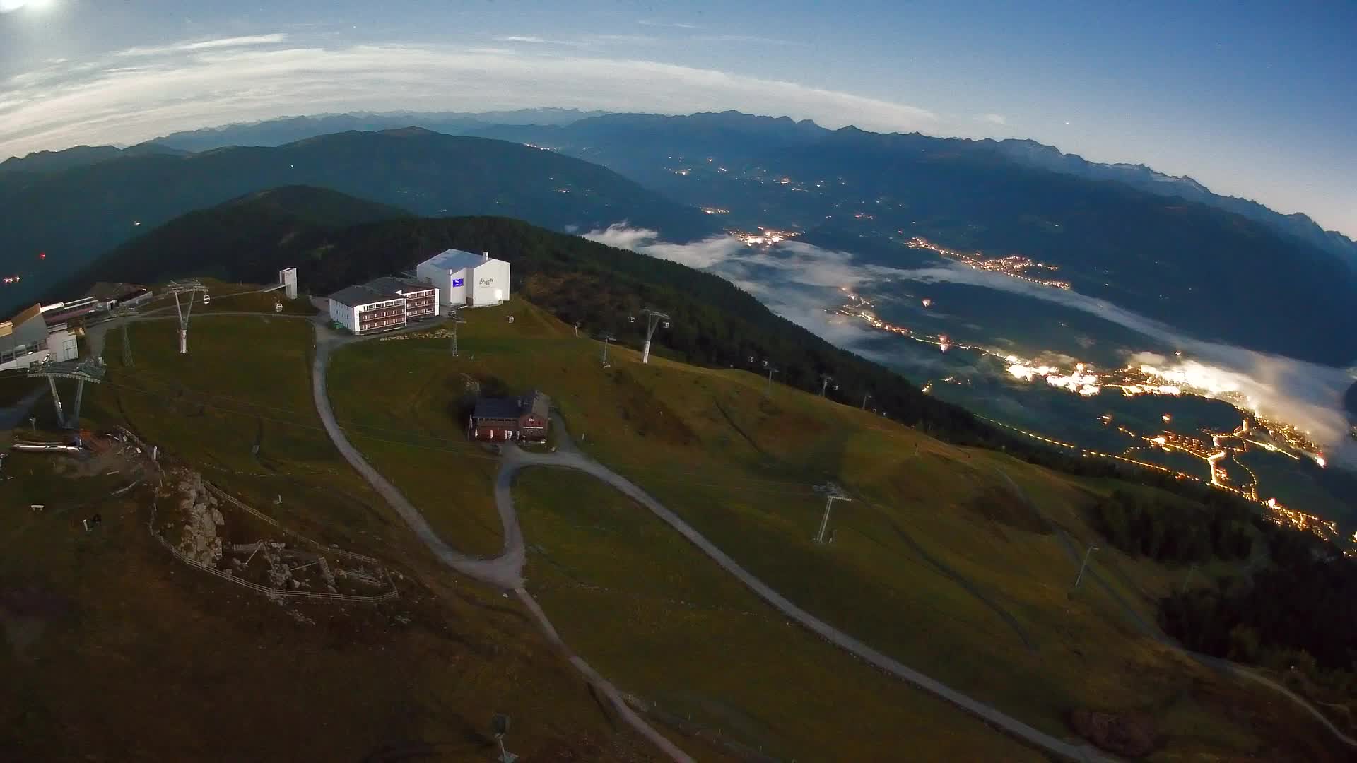 Station de ski Kronplatz sommet | vue sur Brunico