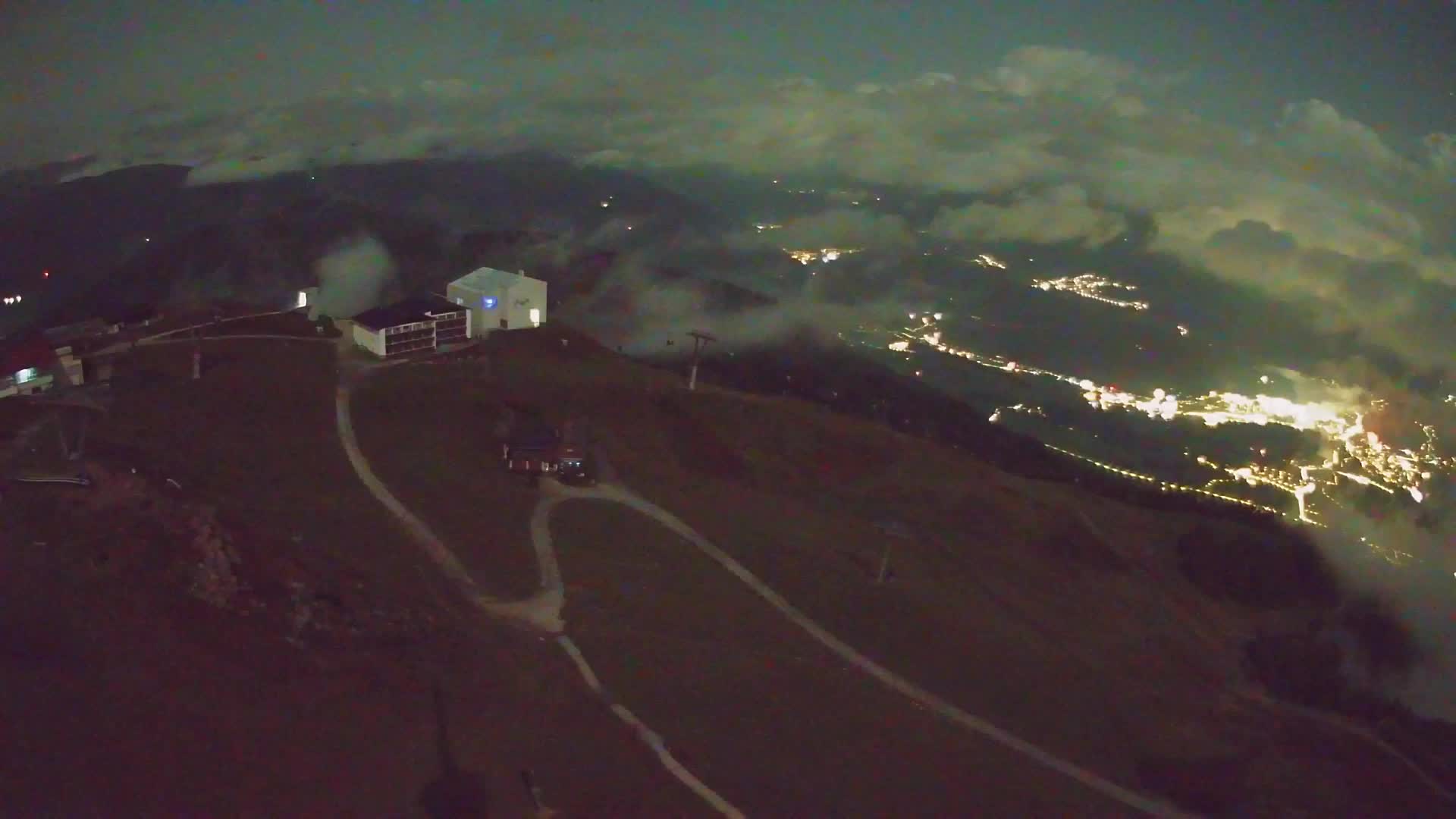 Kronplatz peak Ski resort | view to Bruneck
