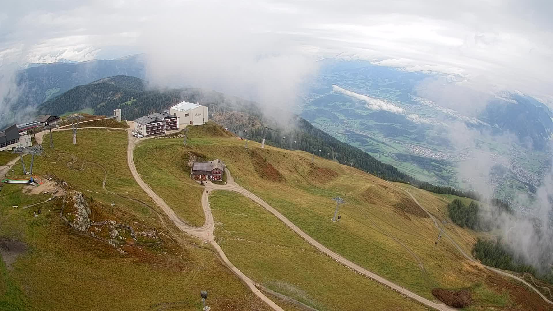 Station de ski Kronplatz sommet | vue sur Brunico