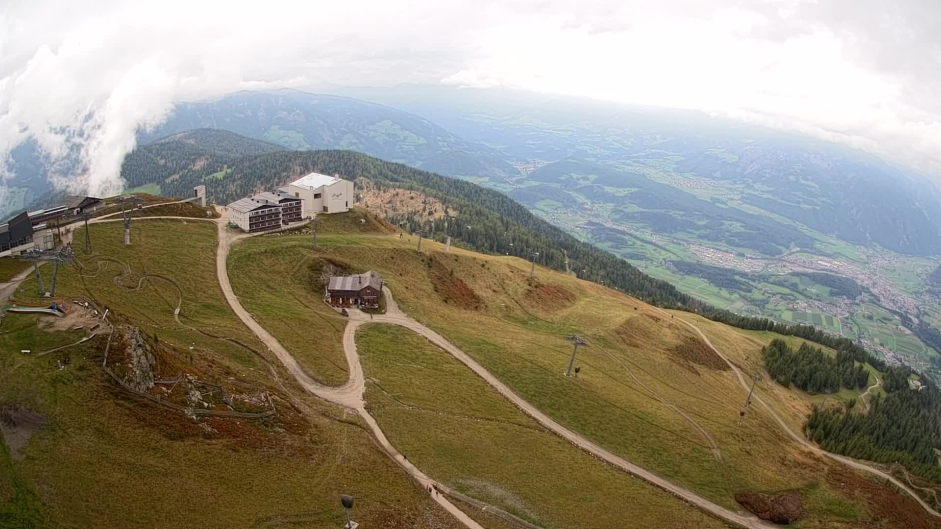 Station de ski Kronplatz sommet | vue sur Brunico