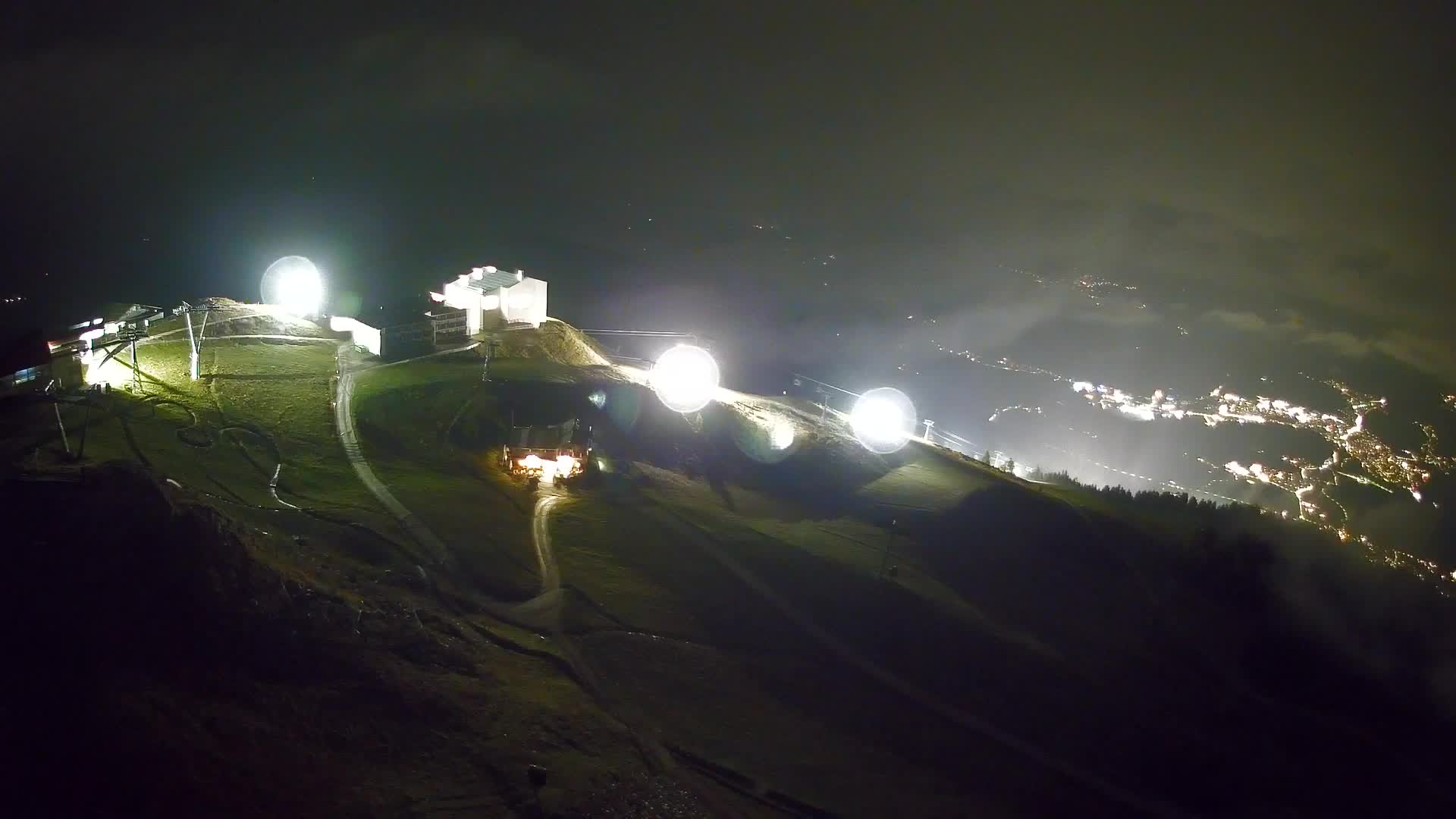 Stazione sciistica di Plan de Corones | vista su Brunico