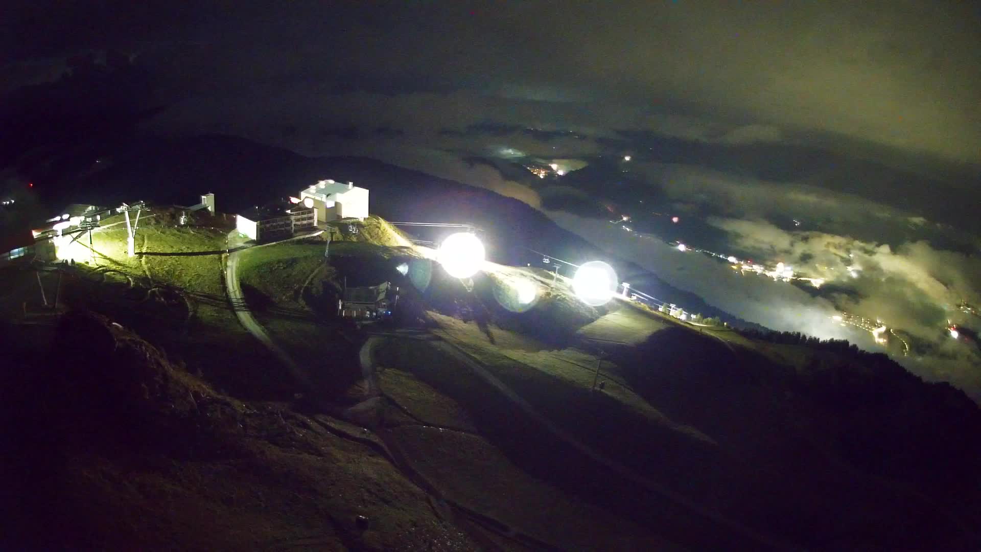 Station de ski Kronplatz sommet | vue sur Brunico