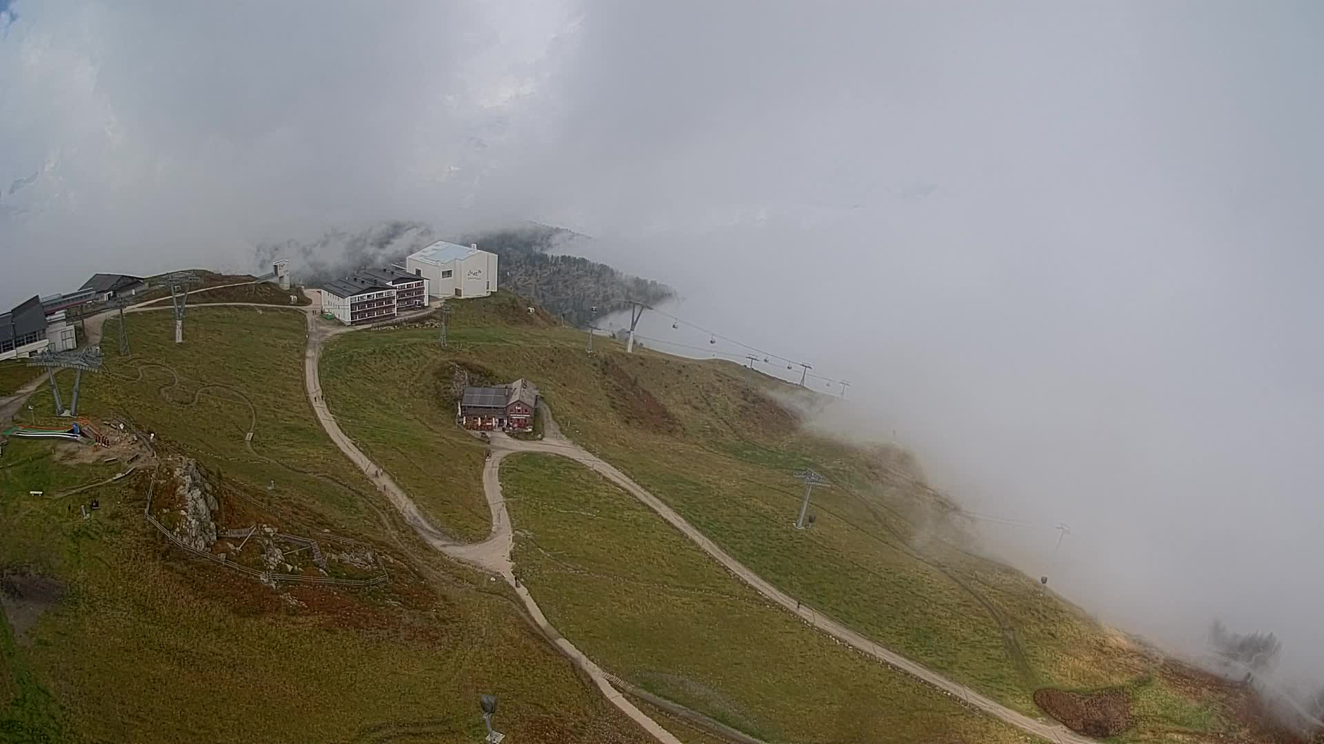 Station de ski Kronplatz sommet | vue sur Brunico