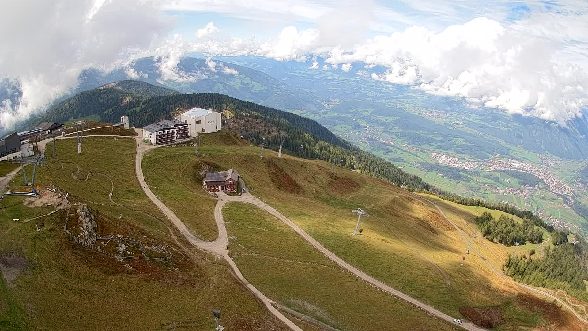 Skigebiet Kronplatz Gipfel | Blick auf Bruneck