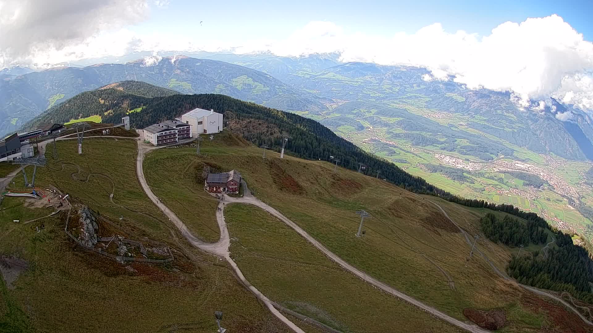 Stazione sciistica di Plan de Corones | vista su Brunico